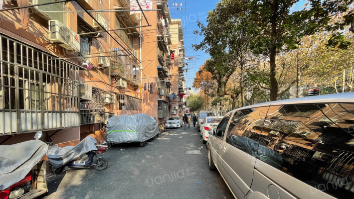 控江路1458号外景图