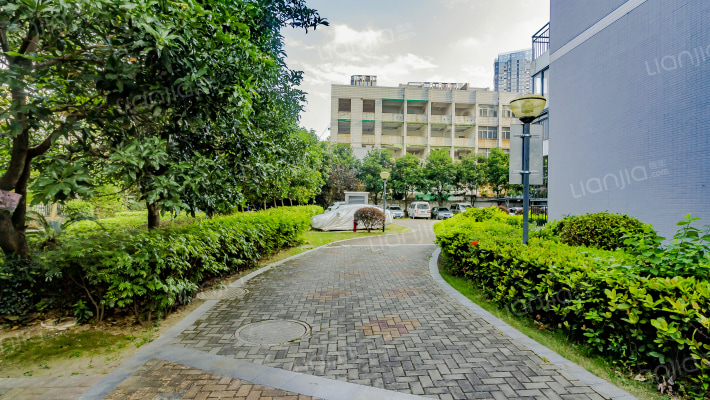 高院公寓外景图