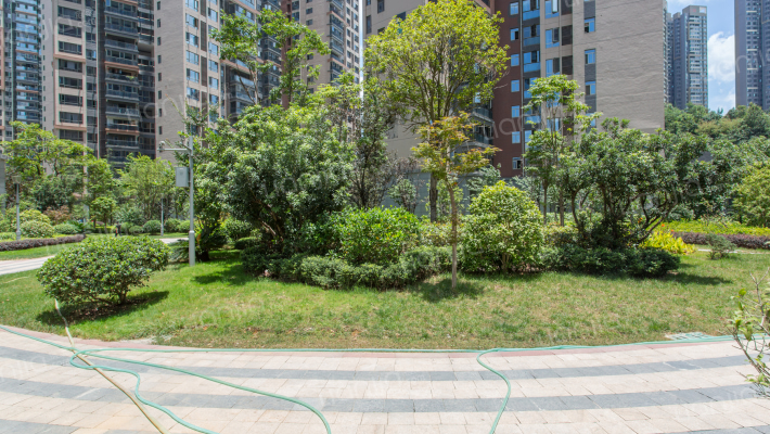 未来方舟H2组团外景图