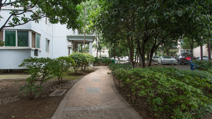 中央花园晴翠湾外景图