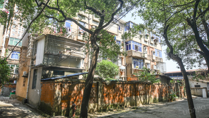 外贸储运公司宿舍外景图