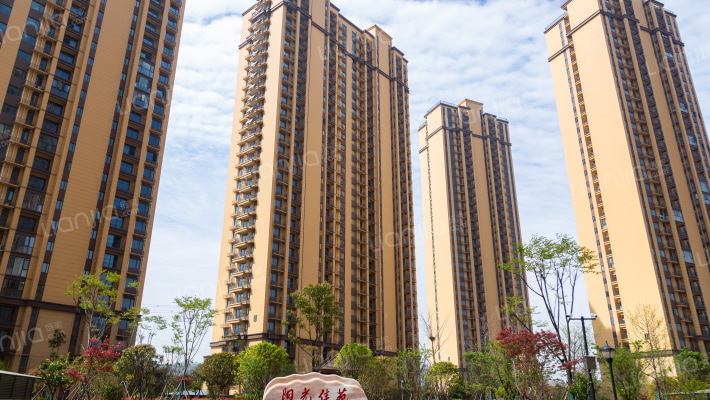 阳光佳苑外景图