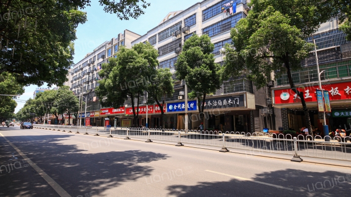 澄湖中路外景图