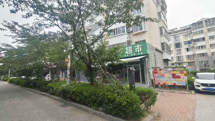 临港花园外景图