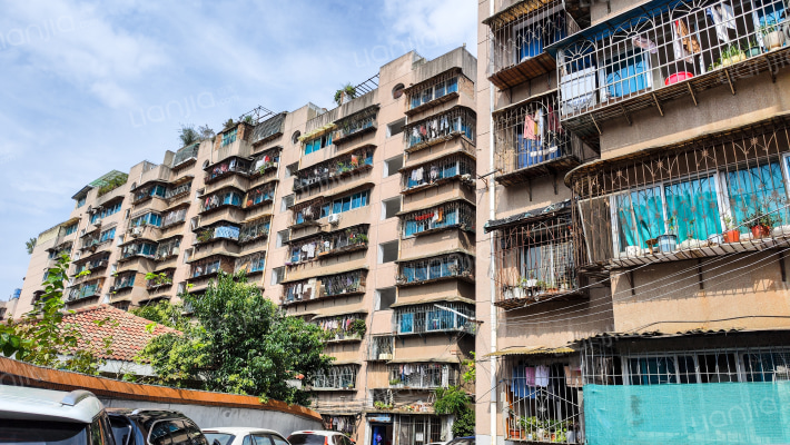 贵铁康馨物业军体校小区外景图