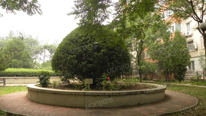 榆树庄小区外景图