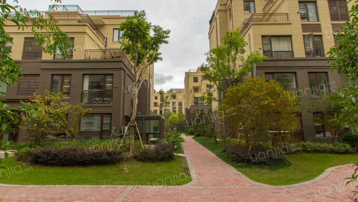 朗诗未来街区外景图