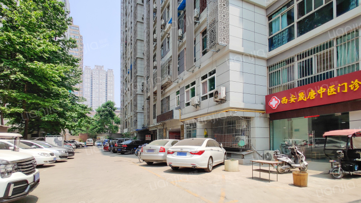 阳光村社区外景图