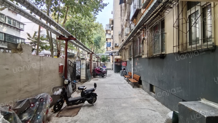 革新中街社区外景图