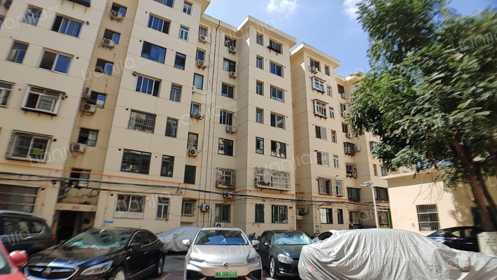 建机厂宿舍外景图