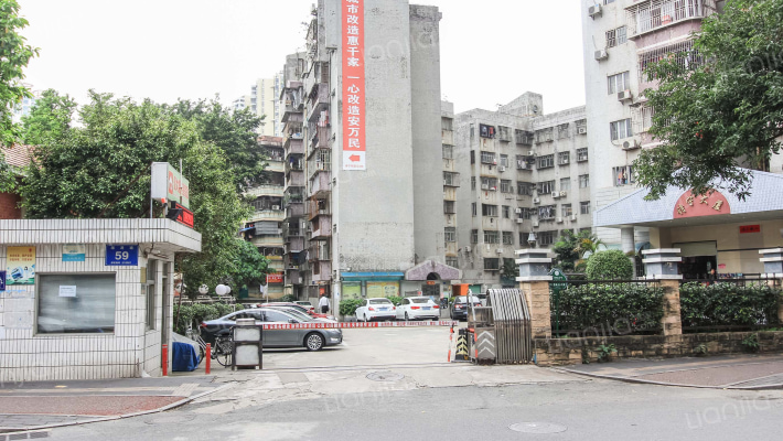 诗宁附楼外景图