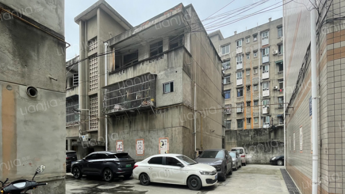 崇义桥南街156号院外景图