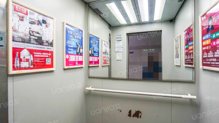 阿卡迪亚一区外景图