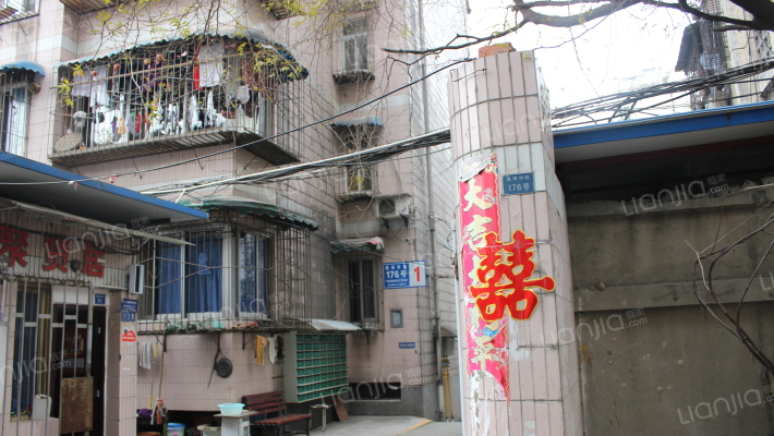 通锦桥路外景图