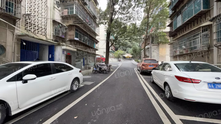 武警三号院外景图