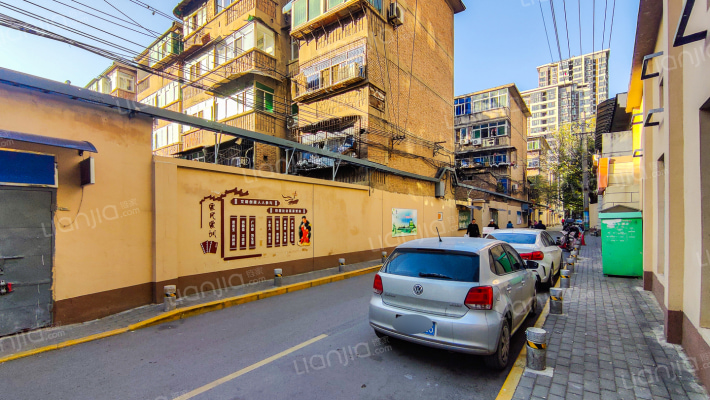 西铝南院外景图