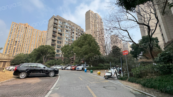 招商雍华府外景图