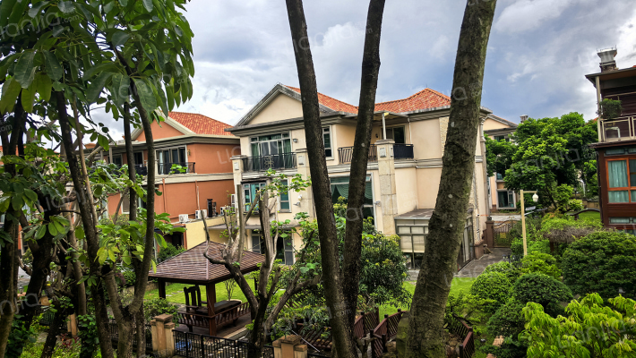 海逸豪庭御翠湖畔外景图