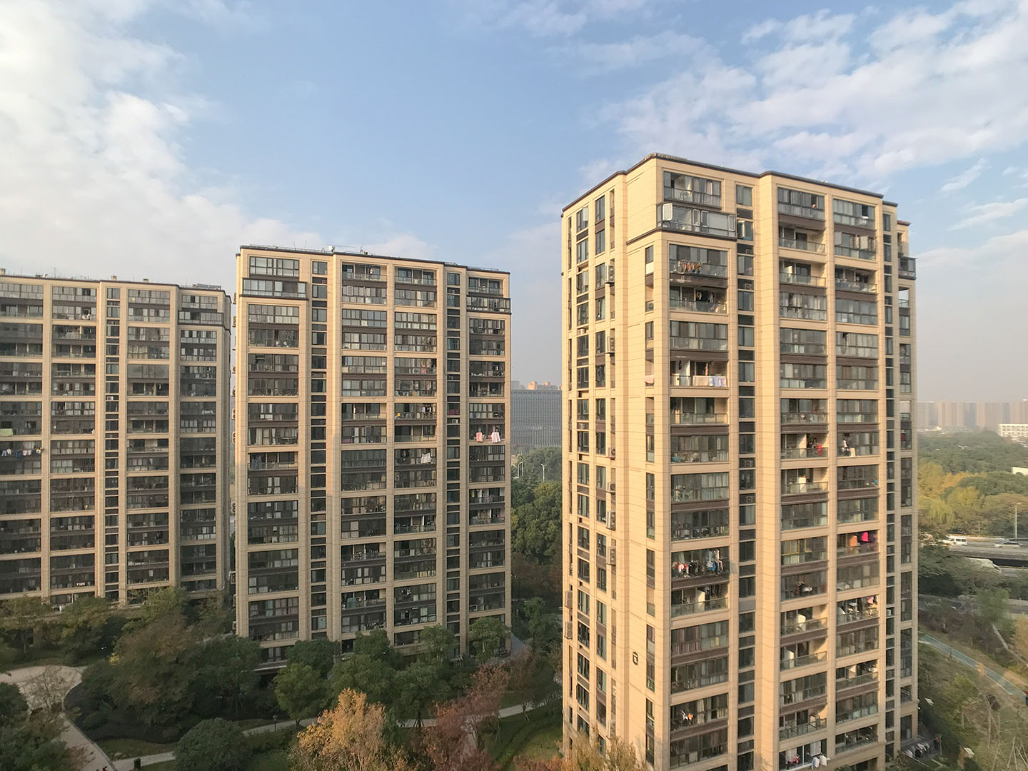 德信大家钱江府小区实景 9