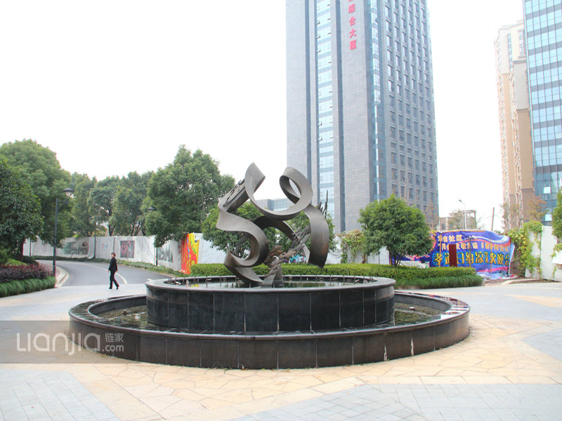 逸天广场小区实景 15