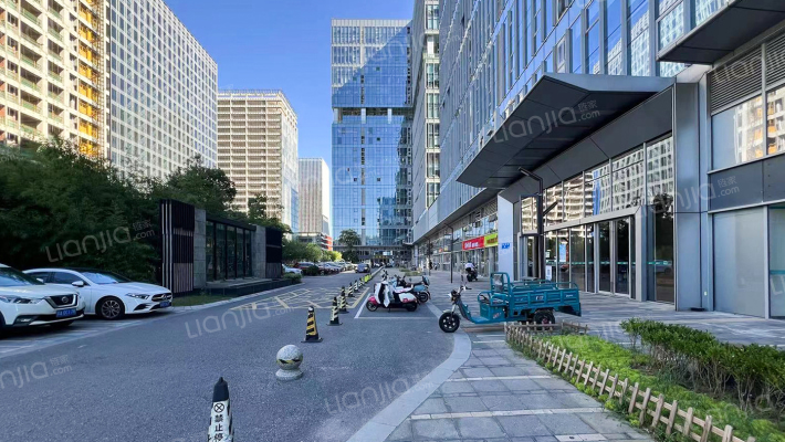 城际空间站（南广场）外景图