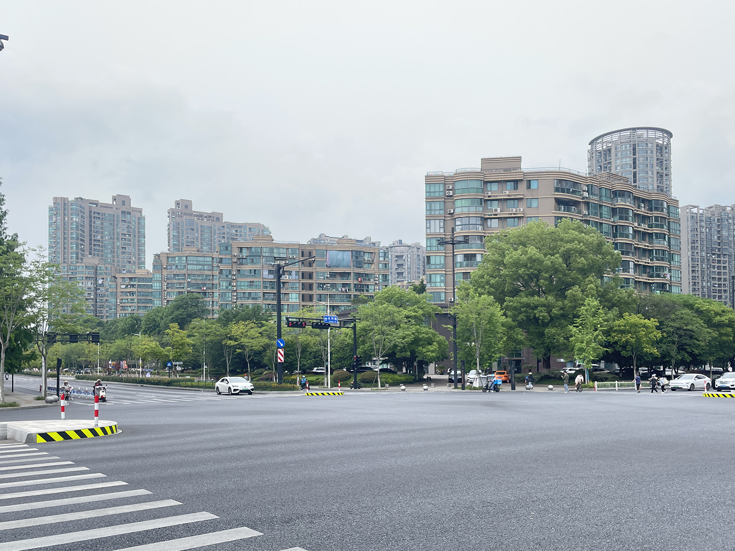 Chunjiang Shidai compound photo 4