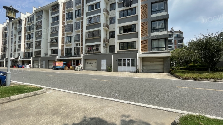 新联花苑外景图