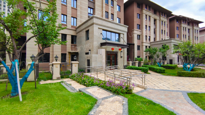 恒大首府外景图