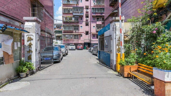 黔贵小区外景图