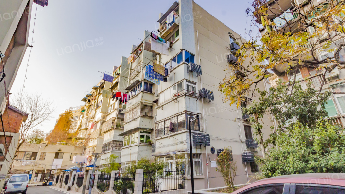 市委机关宿舍外景图