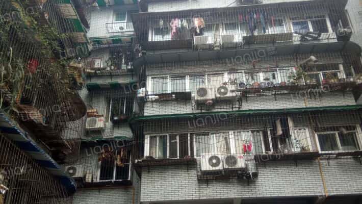 牧电路佳利公寓外景图