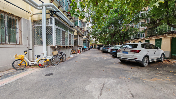 和平路33号外景图