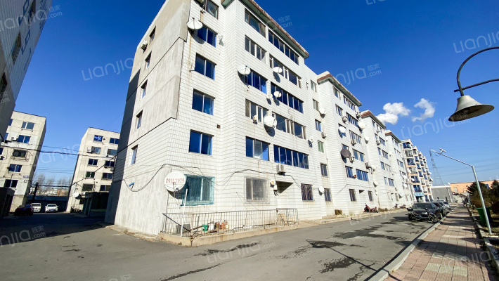 花苑新村外景图