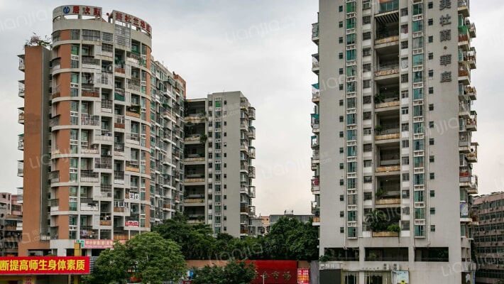 美杜兰华庭外景图