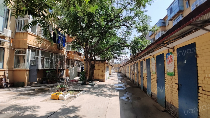 市科协宿舍外景图