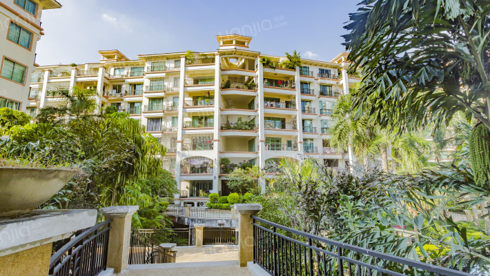 绿湖城市花园外景图