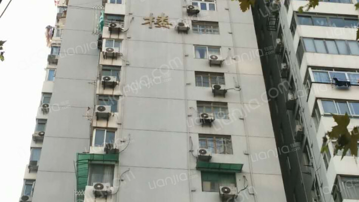 中山大楼(长宁)外景图