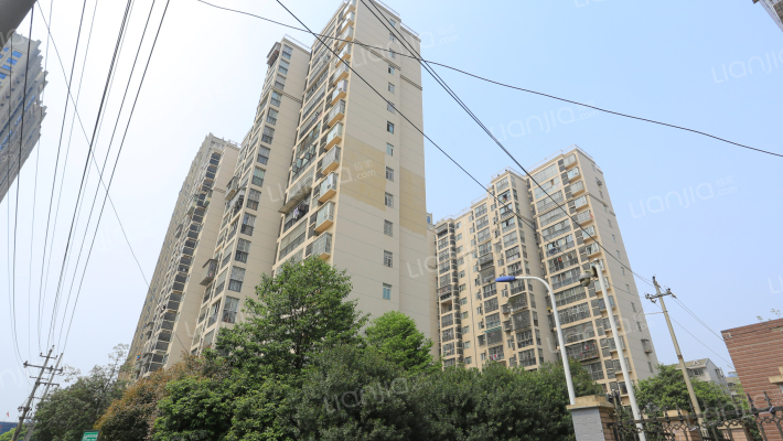 一品嘉庭外景图