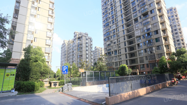 北环阳光外景图