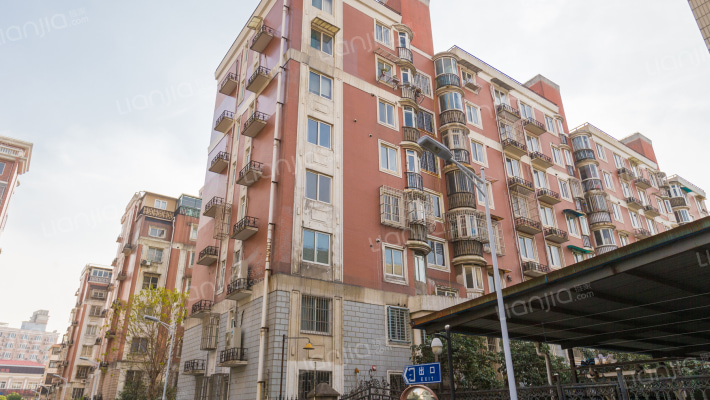 典雅公寓外景图