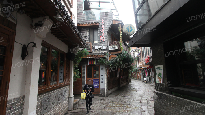 化龙池社区外景图