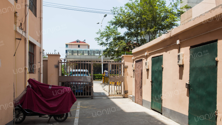 水帘洞小区外景图