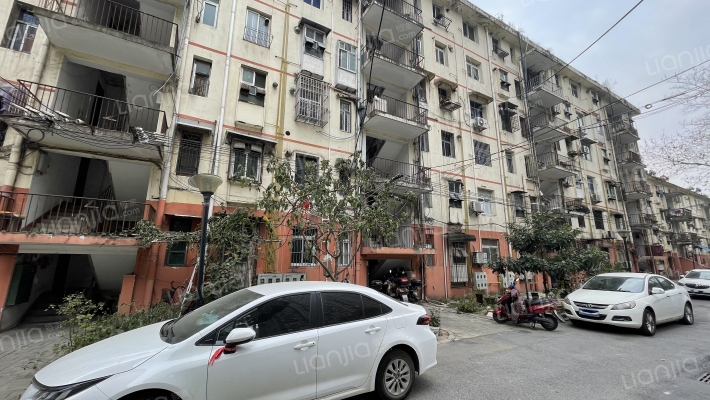 玻璃厂宿舍外景图