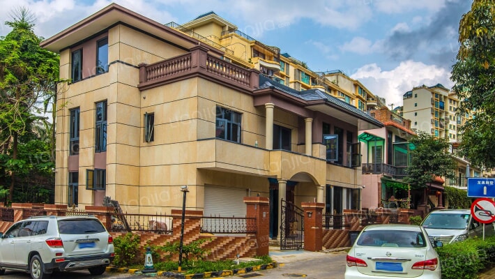 龙泉别墅外景图