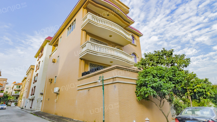 西湖花园外景图