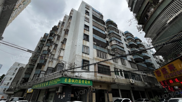 设计院综合楼外景图