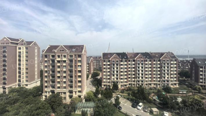 禹洲御湖郡外景图