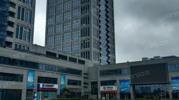 汇金财富广场外景图