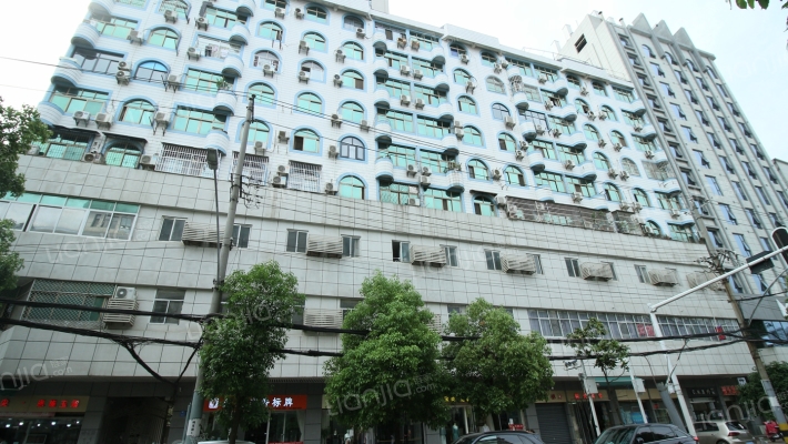 三环集团宿舍外景图