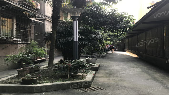 草堂北路22号外景图